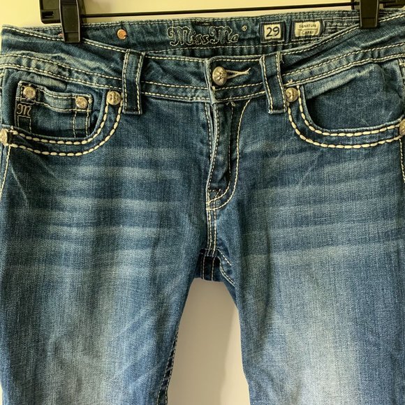 Miss Me Embellished Signature Capri - Picture 2 of 4